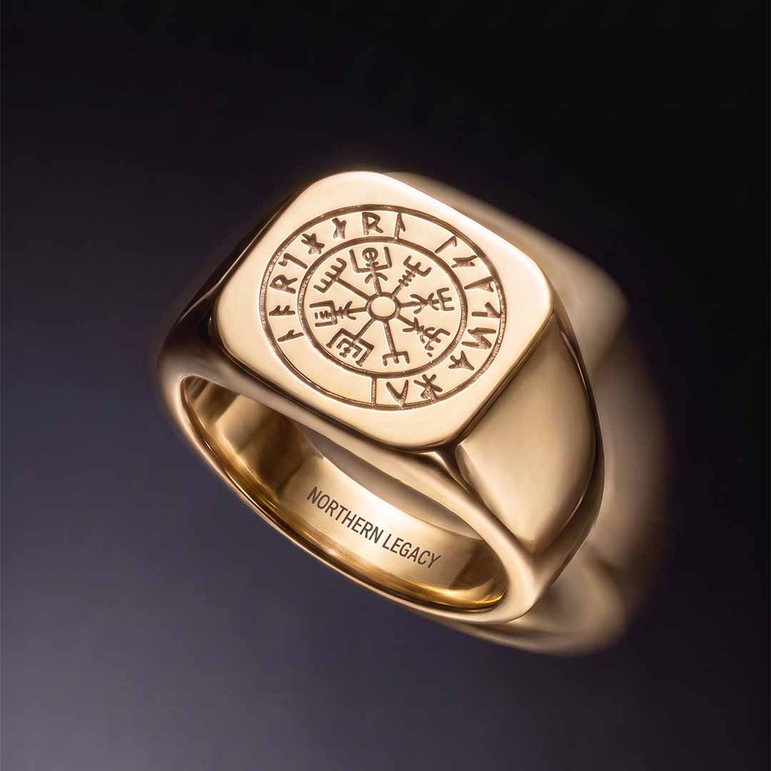 VEGVISIR SIGNATURE RING (GOLD)