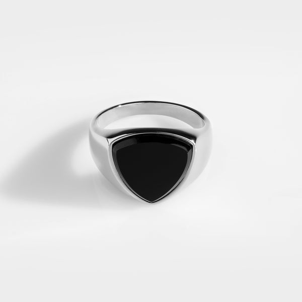 BLACK ONYX POLYGON SIGNATURE RING (SILVER)