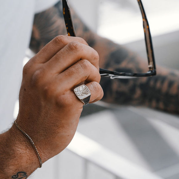 EXPLORER OVERSIZE SIGNATURE RING (SILVER)
