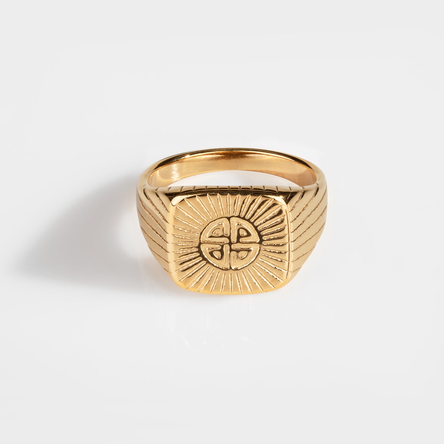Knot Signature - Gold-toned ring