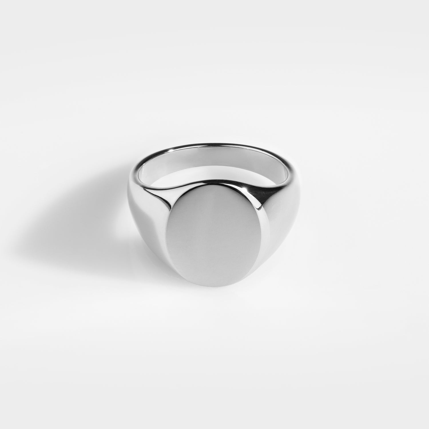 Classic Oval Signature - Silver-toned ring
