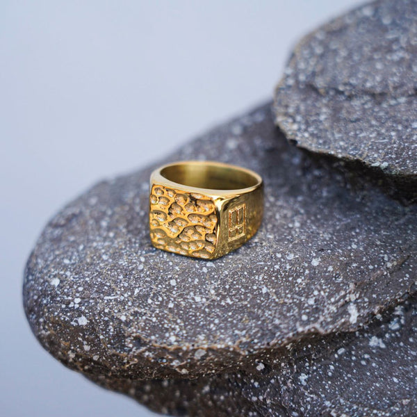 THOR SIGNATURE RING (GOLD)