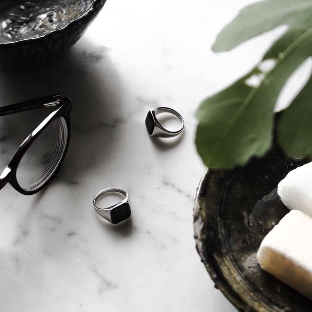 Black Onyx Signature - Silver-toned ring